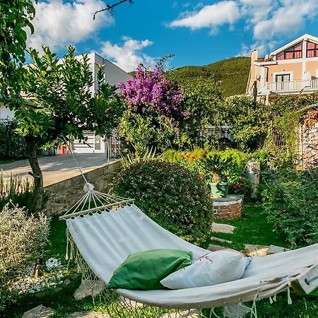 Apartments Batricevic Herceg Novi Exterior photo